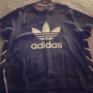 💥ADIDAS Sports Top💥